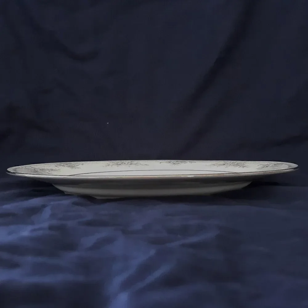 Noritake Sweet Leilani‎ Dinner Plate Platinum Trimmed 10.5